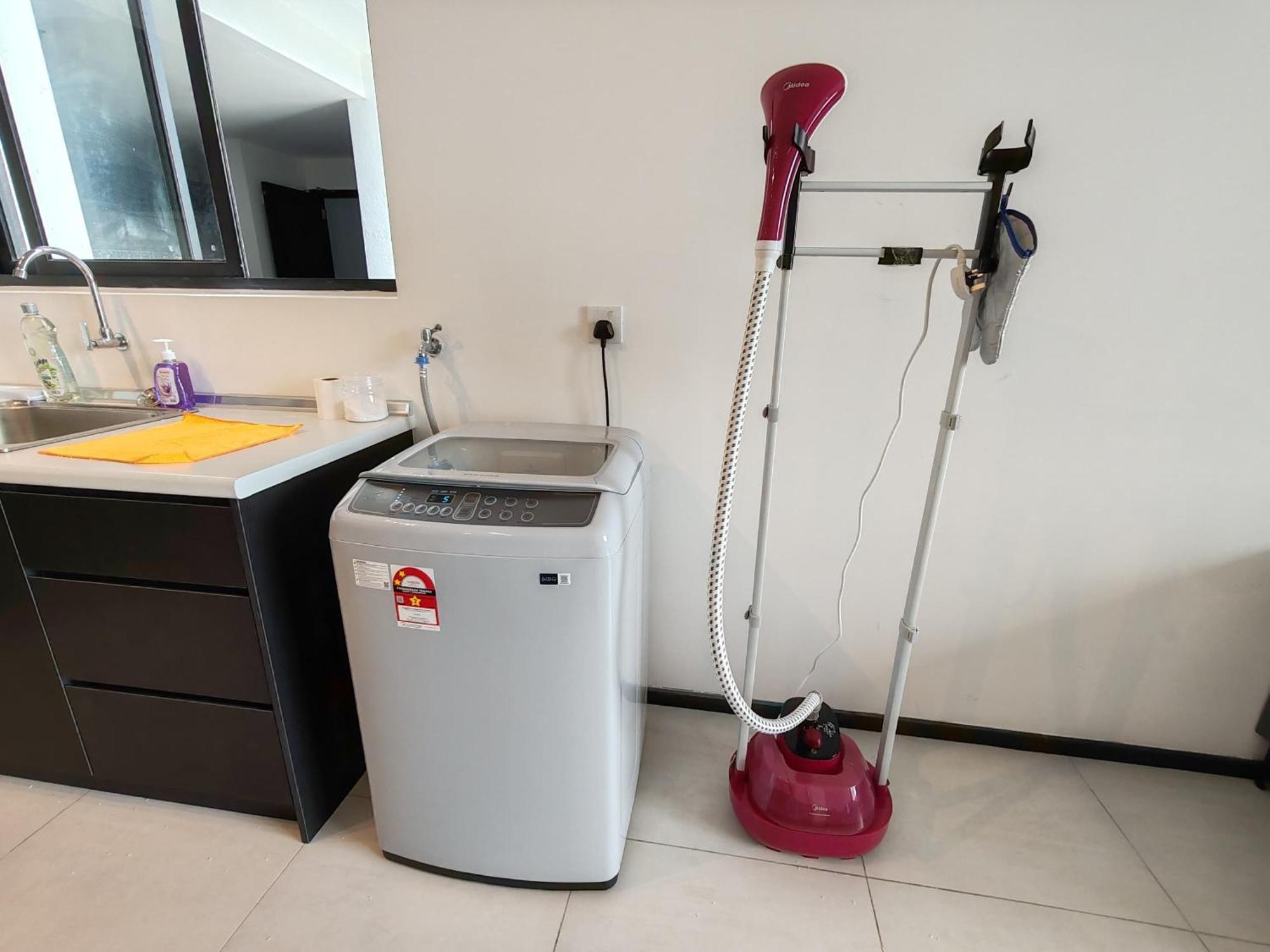 Luxurious Modern Suite At Urban Suites Georgetown By Superstay Jelutong Ngoại thất bức ảnh